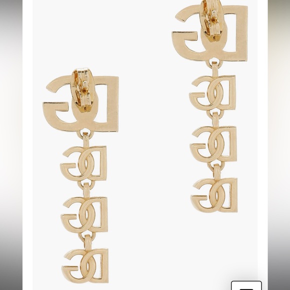 DG Charm Drop Earrings in gold
Dolce&Gabbana - Picture 6 of 13
